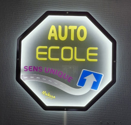 auto ecole sens unique panneau lumineux Auto &Eacute;cole Sens Unique